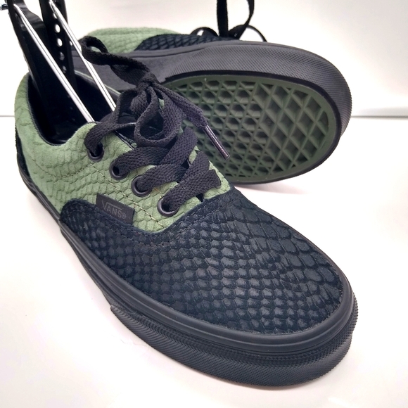 vans era harry potter slytherin